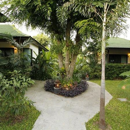 Rawai Boutique Resort Phuket Екстериор снимка