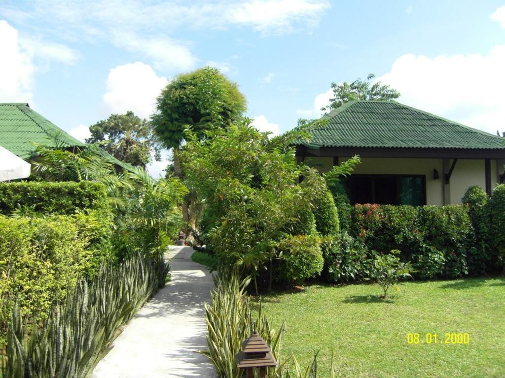 Rawai Boutique Resort Phuket Екстериор снимка